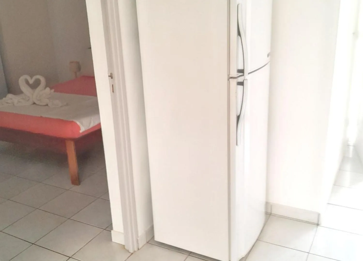 Charmant Sainte Anne: Apartment with Shared Pool
