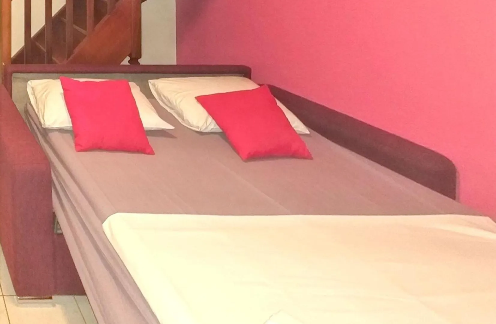 Charmant Sainte Anne: Apartment with Shared Pool
